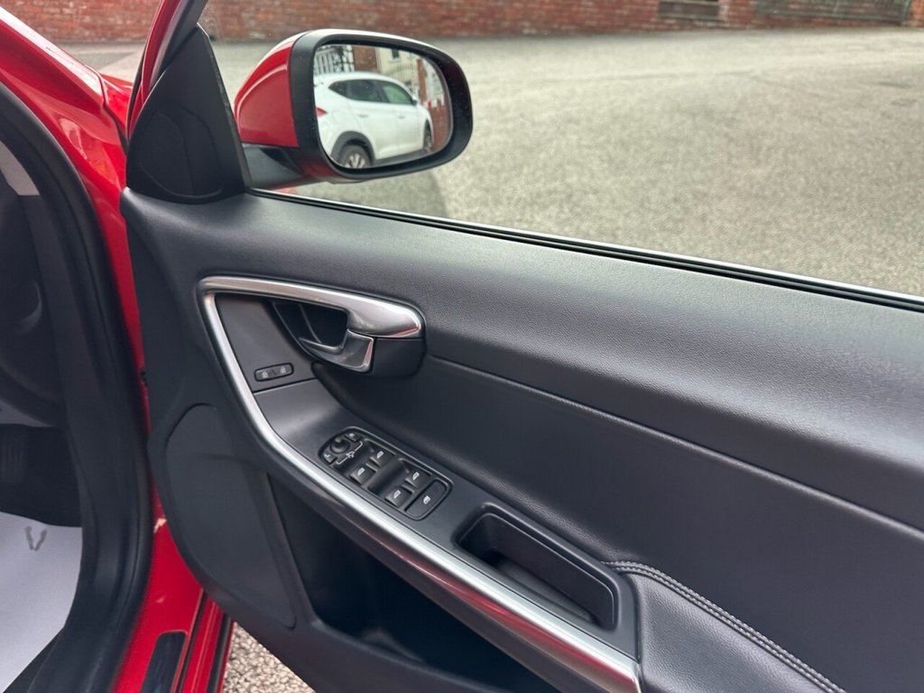 Used Volvo V60 2015 for sale - 76356205: Photo 45