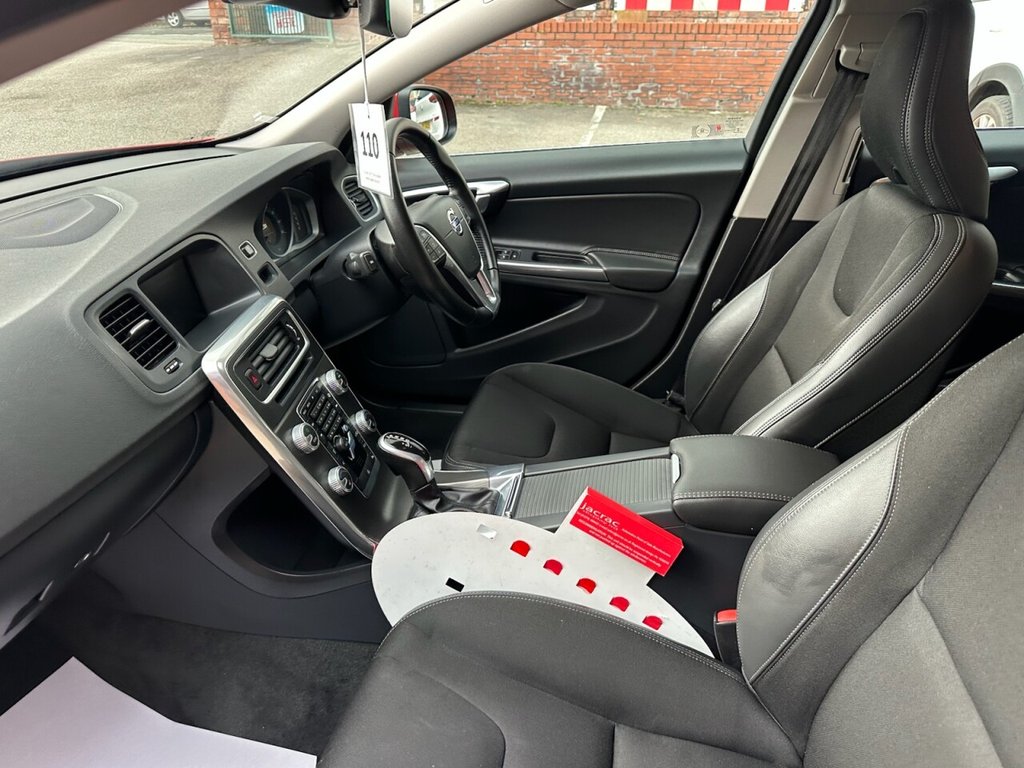 Used Volvo V60 2015 for sale - 76356205: Photo 5