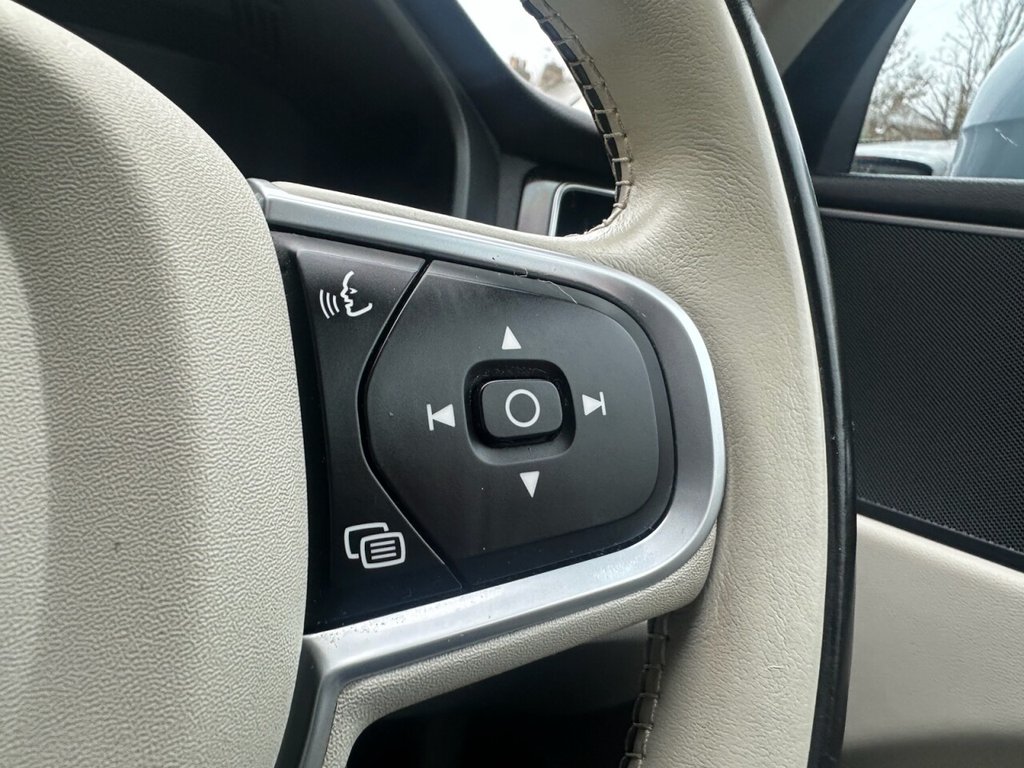 Used Volvo XC60 2018 for sale - 77307394: Photo 45