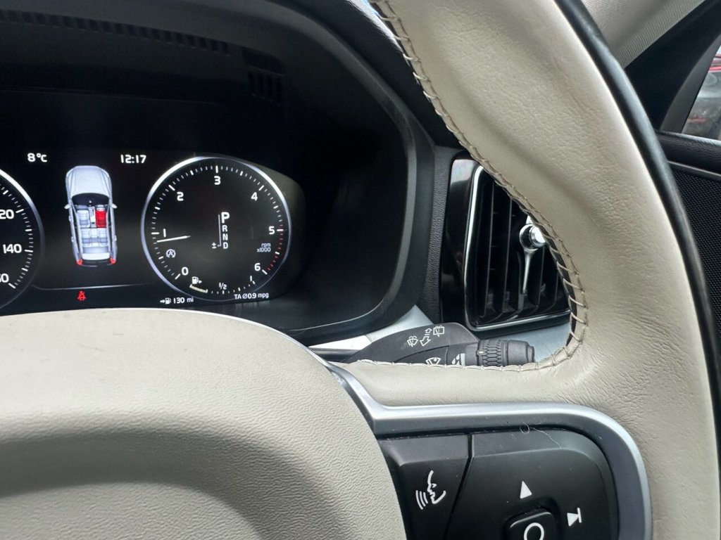 Used Volvo XC60 2018 for sale - 77307394: Photo 46