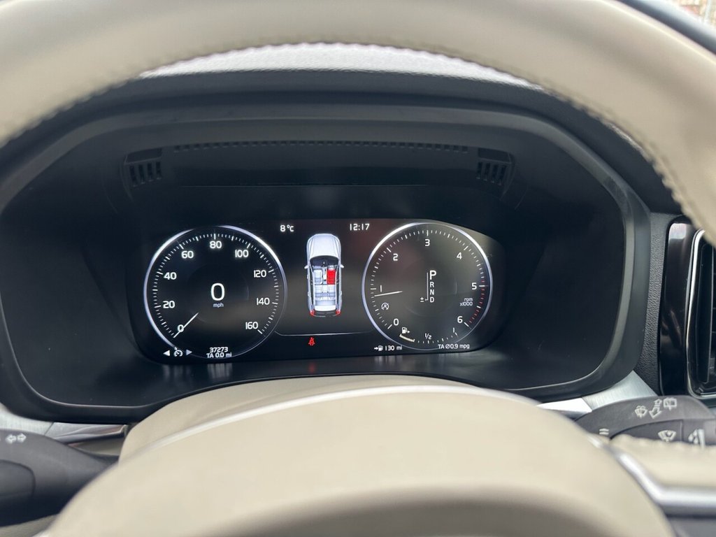 Used Volvo XC60 2018 for sale - 77307394: Photo 9