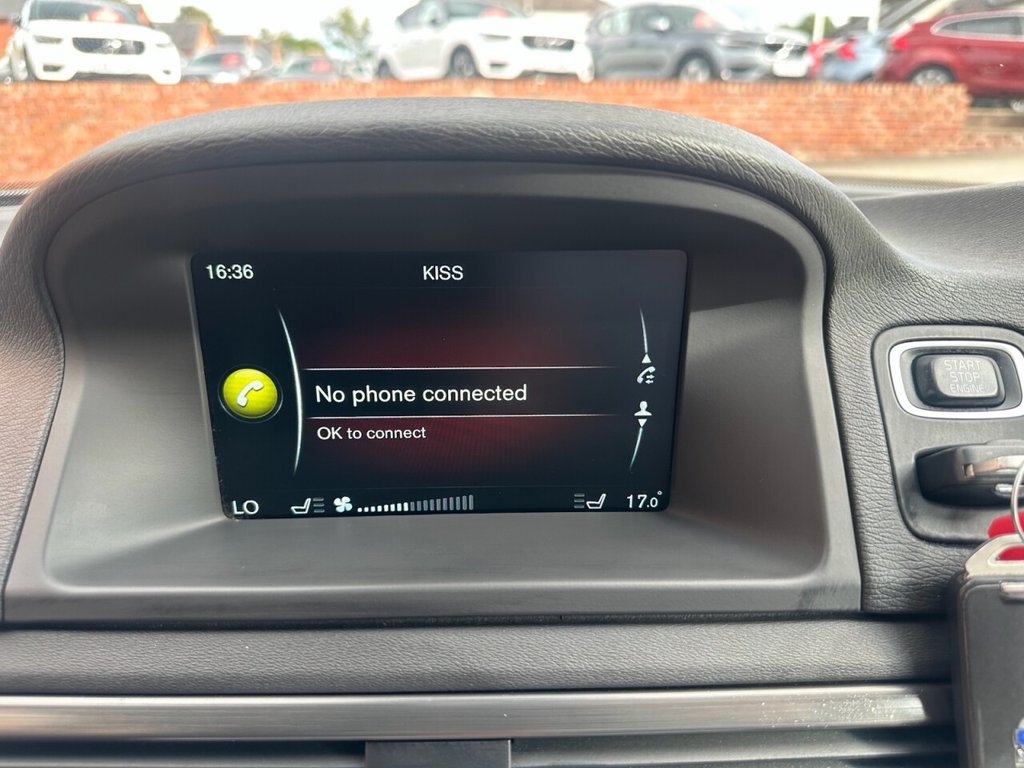 Used Volvo XC70 2014 for sale - 76345234: Photo 13
