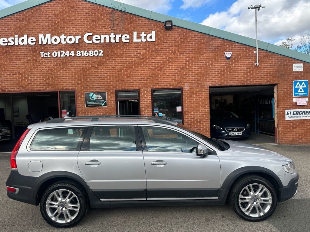 Used Volvo XC70 2014 for sale - 76345234: Photo 3
