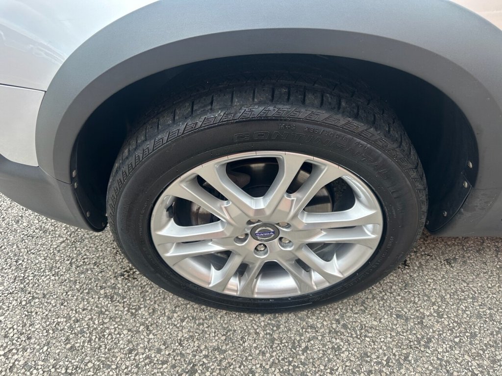 Used Volvo XC70 2014 for sale - 76345234: Photo 34
