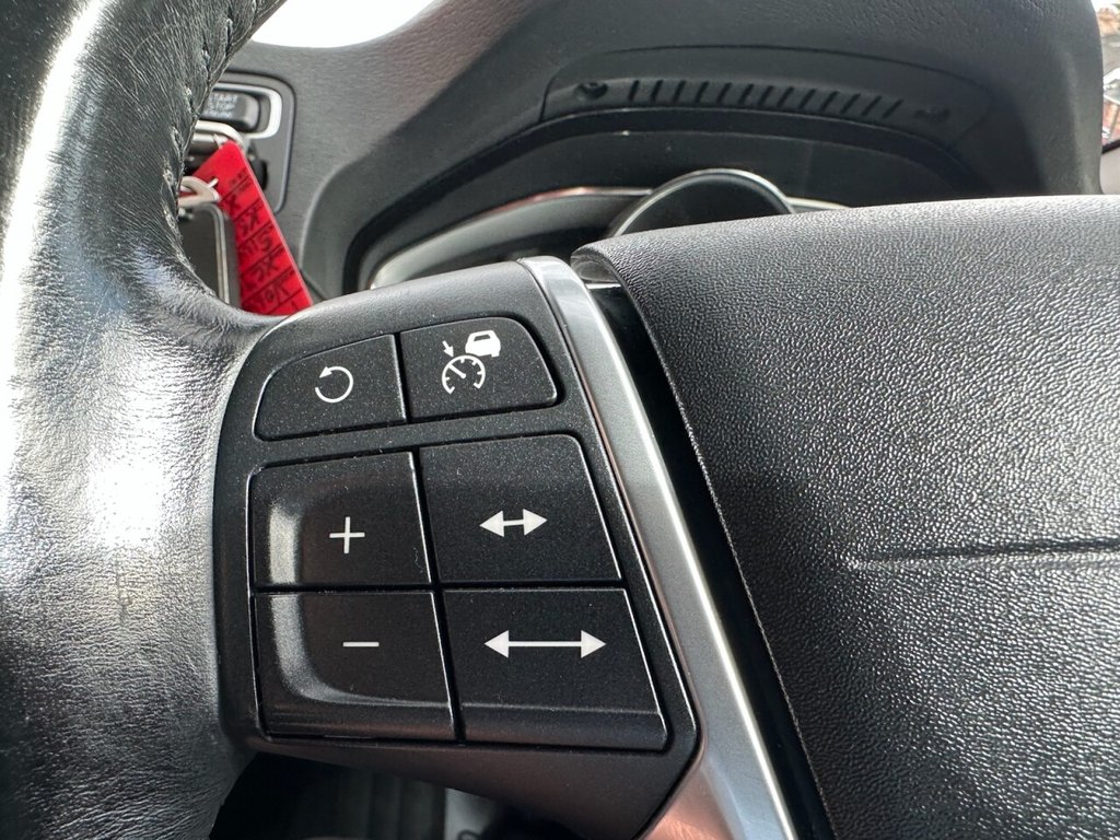 Used Volvo XC70 2014 for sale - 76345234: Photo 46