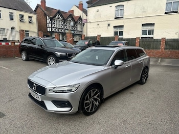 Used Volvo V60 2018 for sale - 78967061: Photo