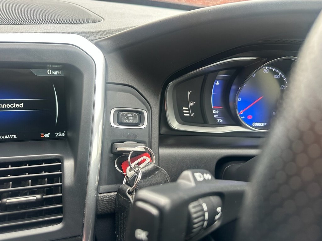 Used Volvo XC60 2016 for sale - 77525818: Photo 40