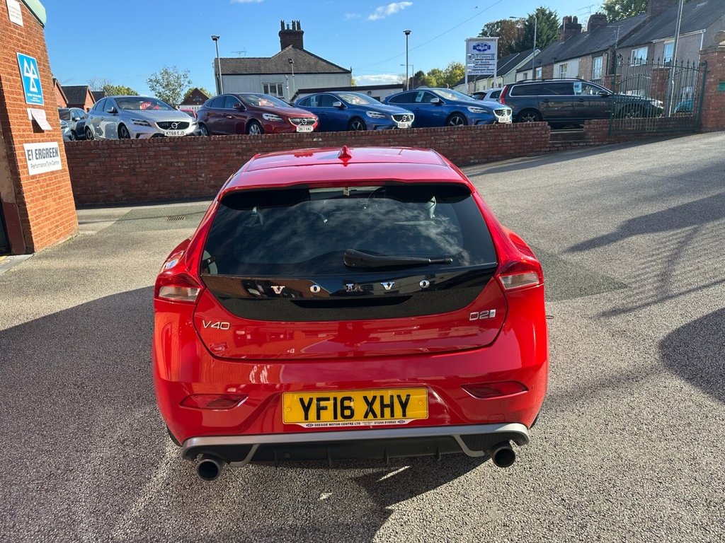 Used Volvo V40 2016 for sale - 76396399: Photo 10