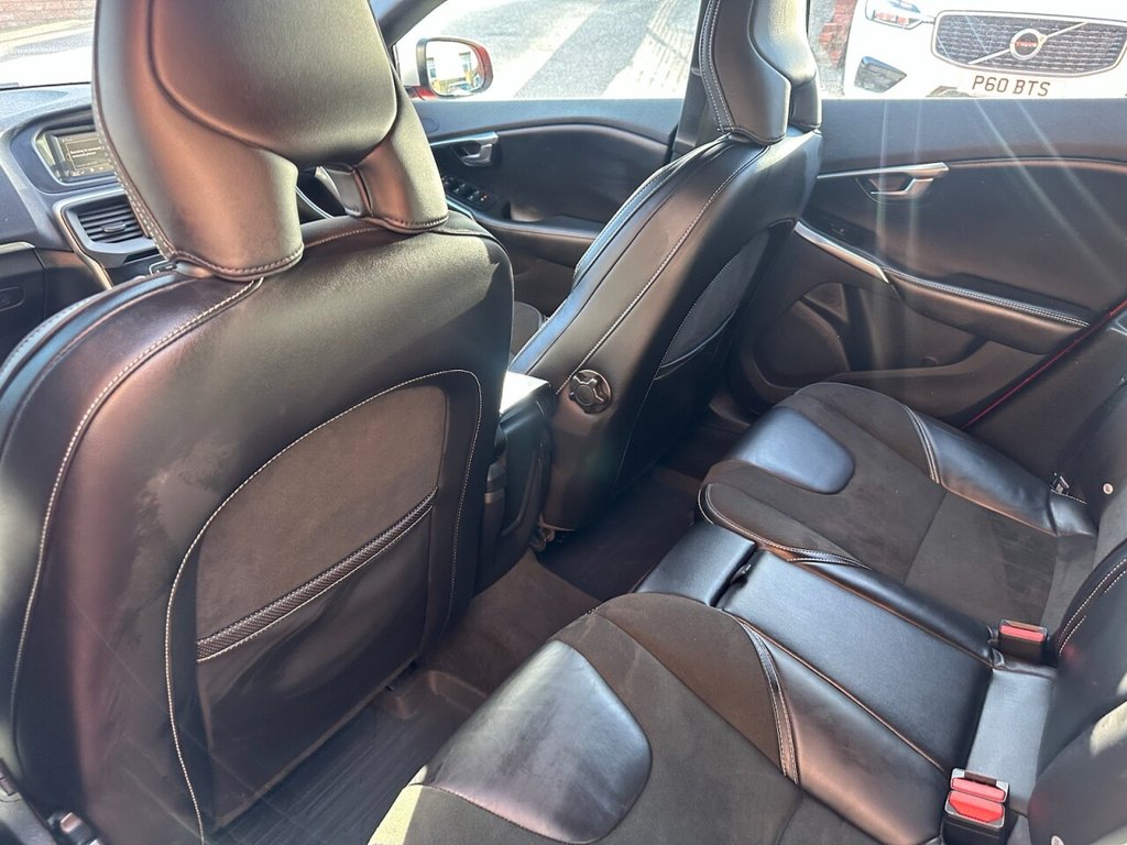 Used Volvo V40 2016 for sale - 76396399: Photo 17