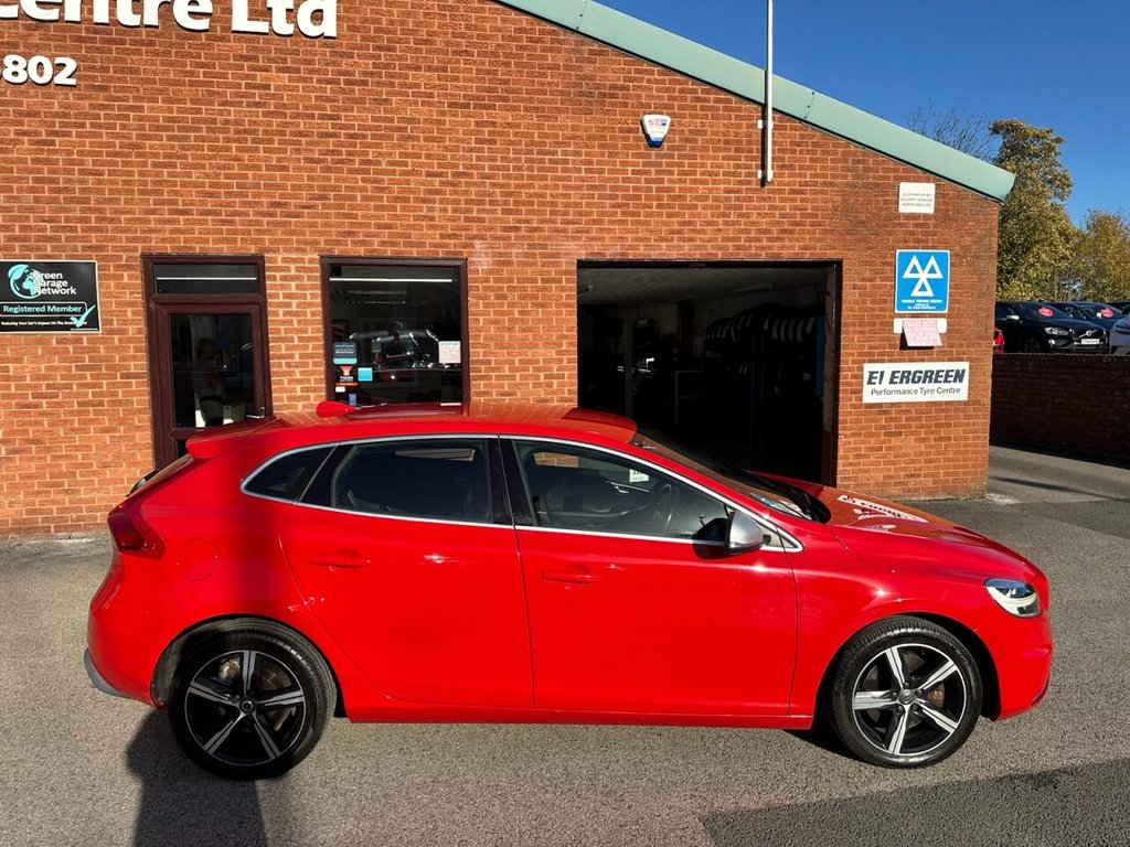 Used Volvo V40 2016 for sale - 76396399: Photo 18