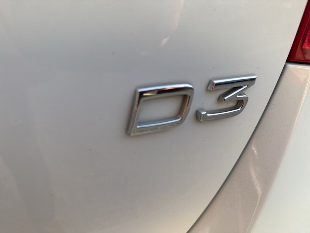 Used Volvo V60 2017 for sale - 77048696: Photo 19