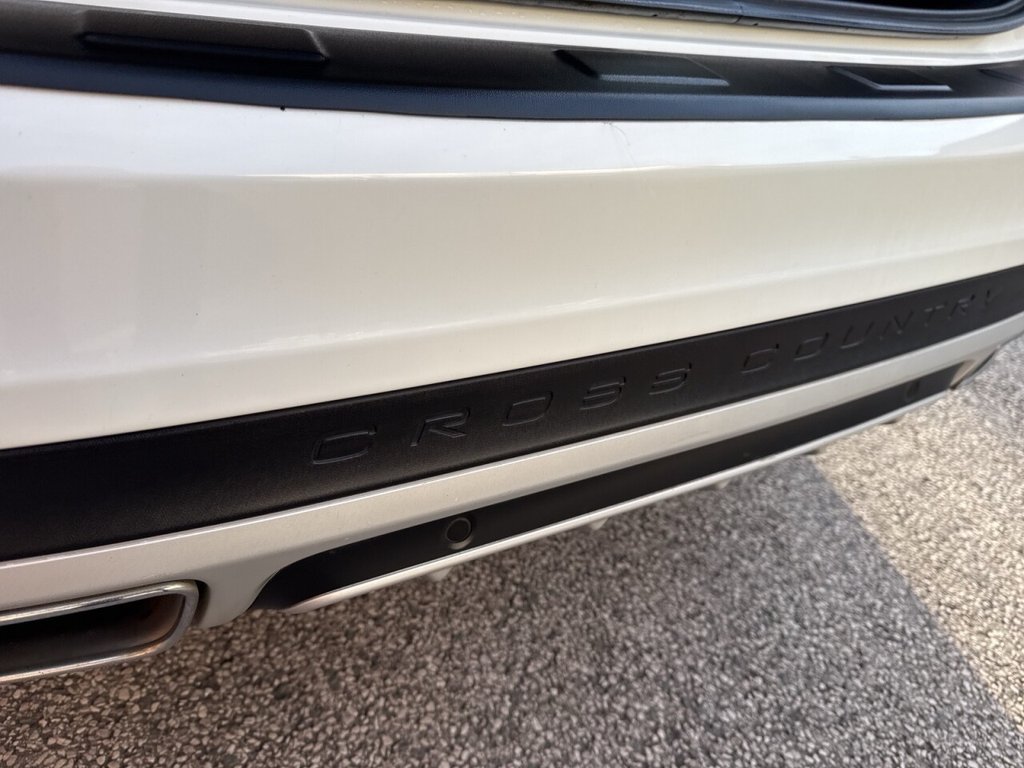 Used Volvo V60 2017 for sale - 77048696: Photo 23