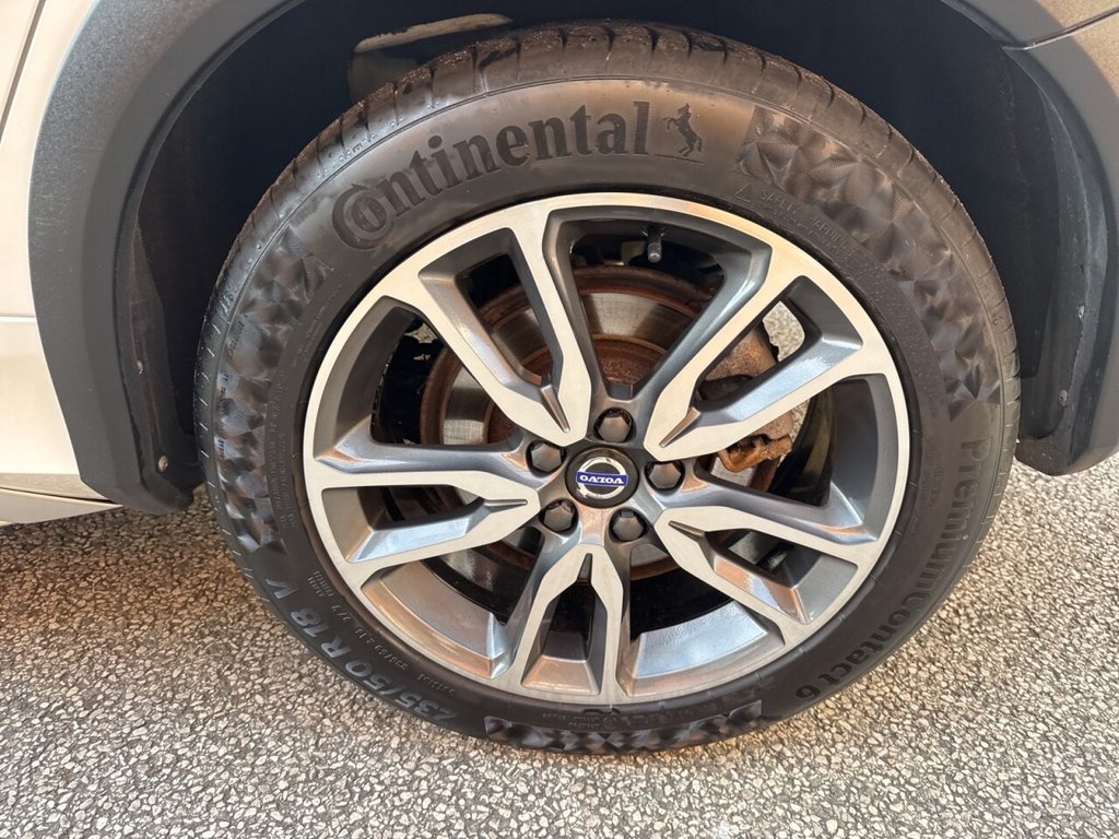 Used Volvo V60 2017 for sale - 77048696: Photo 29