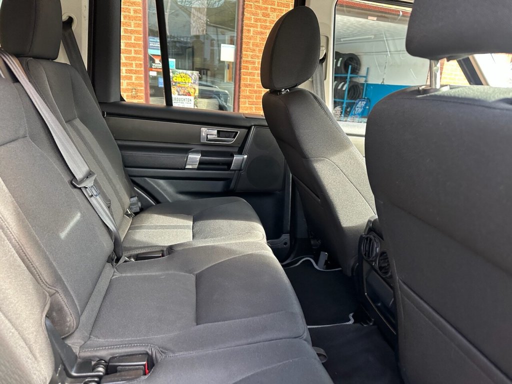 Used Land Rover Discovery 4 2015 for sale - 77621636: Photo 21