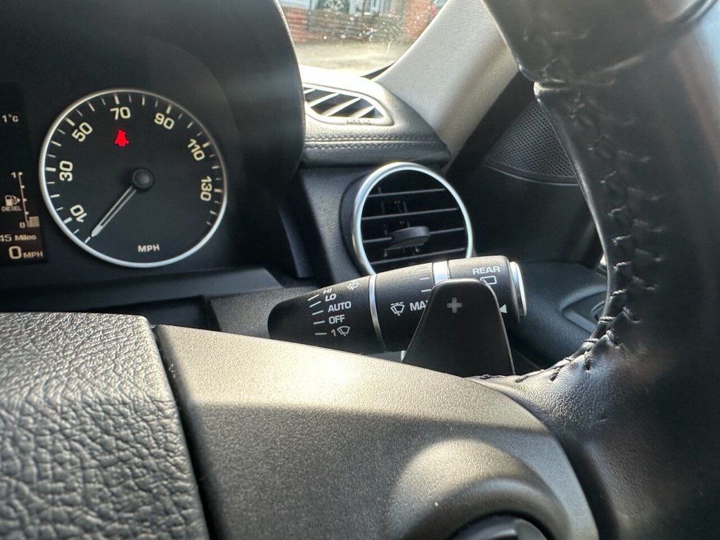 Used Land Rover Discovery 4 2015 for sale - 77621636: Photo 42