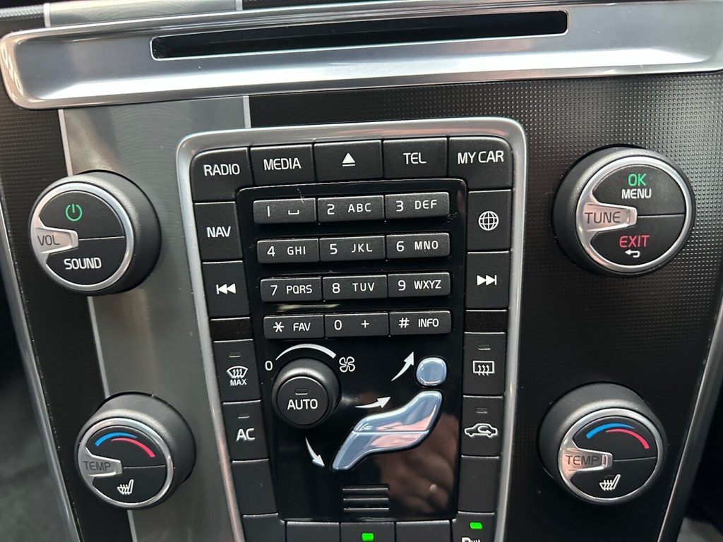 Used Volvo XC60 2016 for sale - 78096509: Photo 10