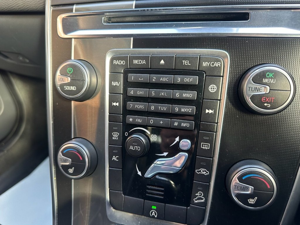 Used Volvo XC60 2015 for sale - 78167441: Photo 10