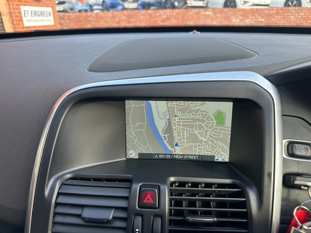 Used Volvo XC60 2015 for sale - 78167441: Photo 11