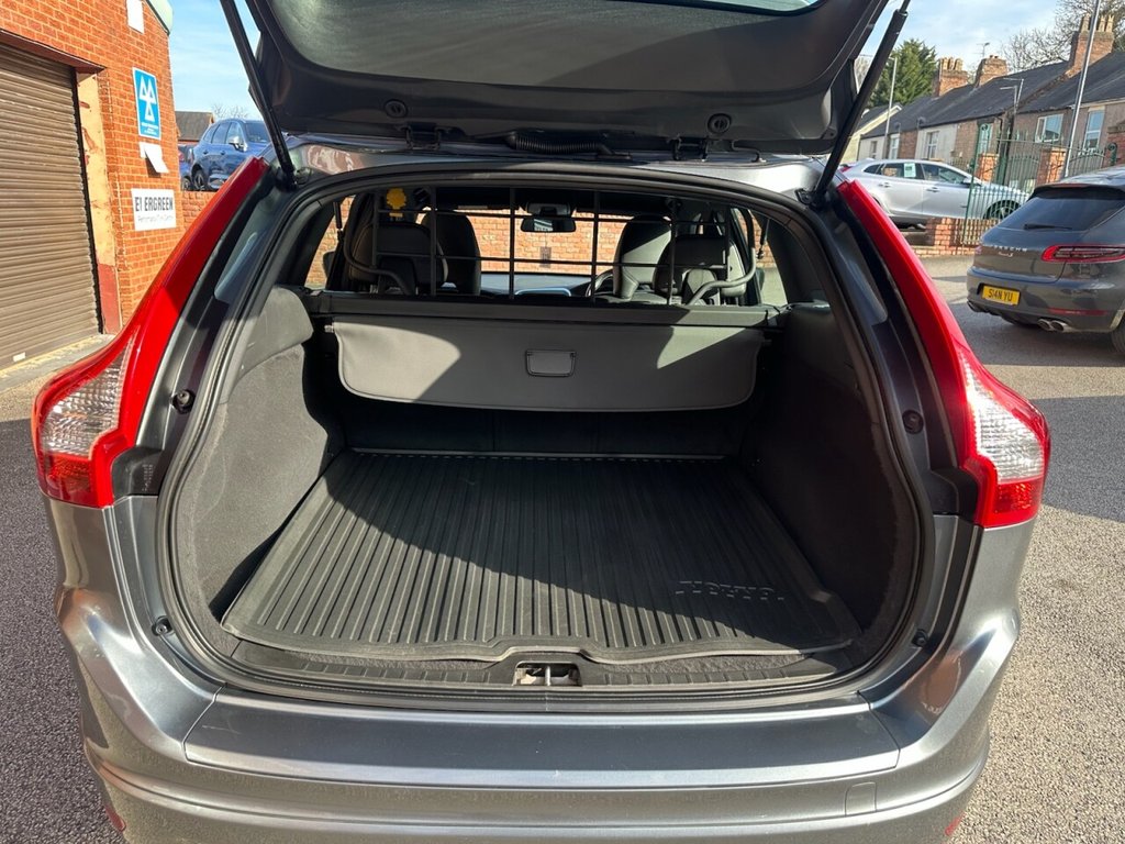 Used Volvo XC60 2015 for sale - 78167441: Photo 17