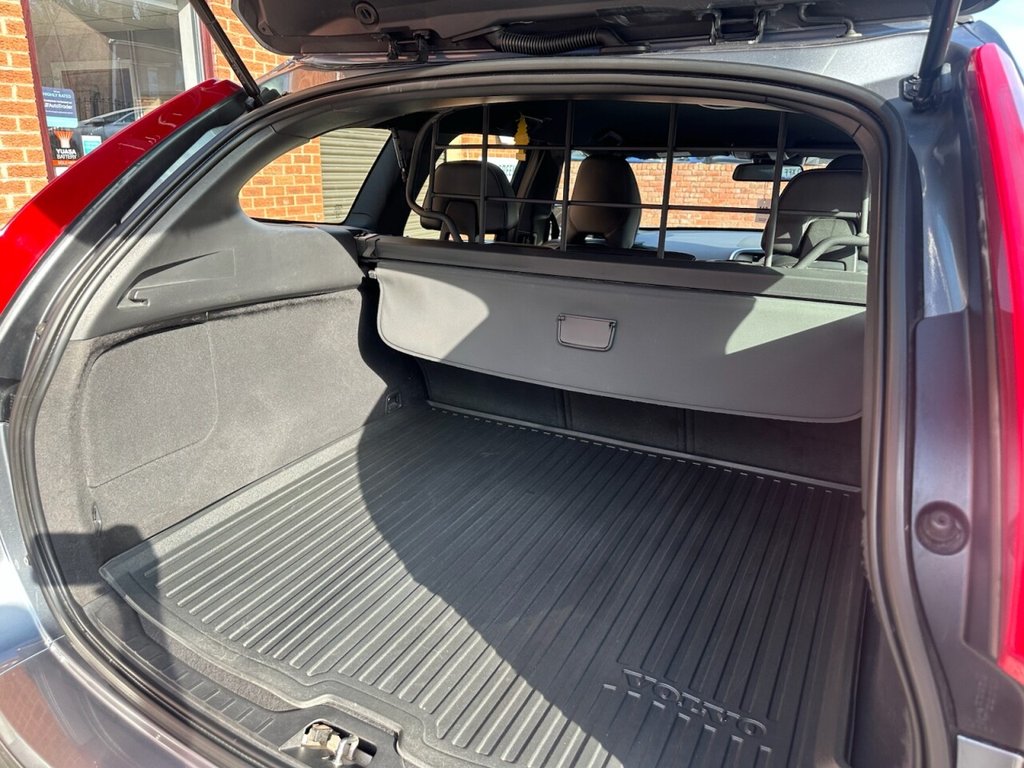 Used Volvo XC60 2015 for sale - 78167441: Photo 29