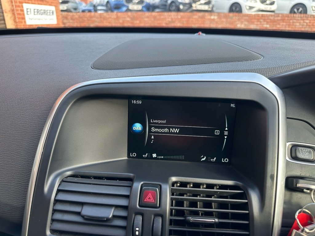 Used Volvo XC60 2015 for sale - 78167441: Photo 38