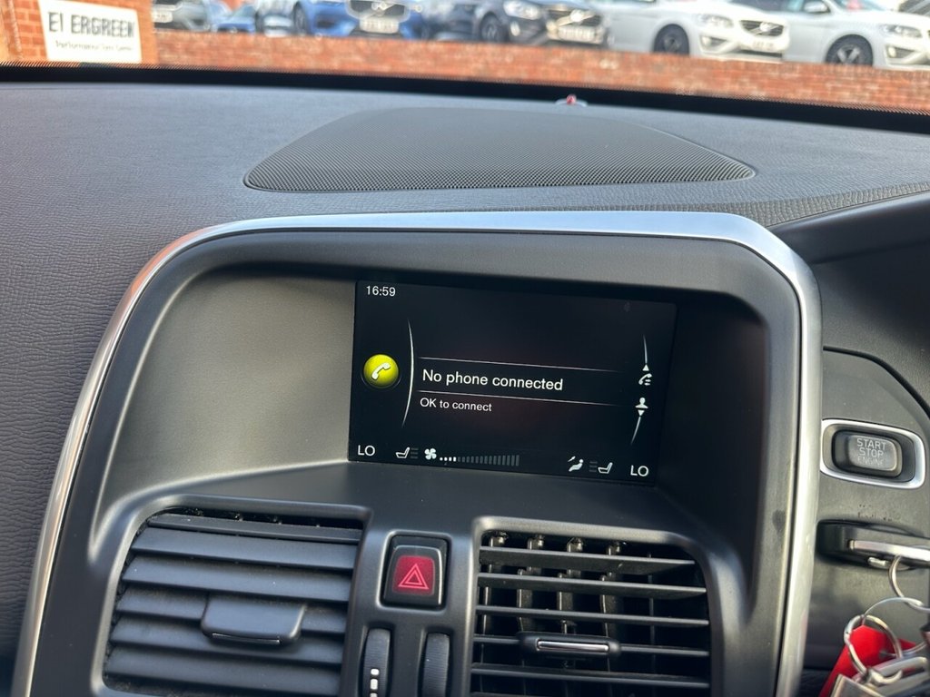 Used Volvo XC60 2015 for sale - 78167441: Photo 40