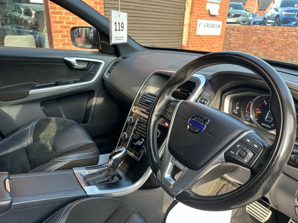 Used Volvo XC60 2015 for sale - 78167441: Photo 5