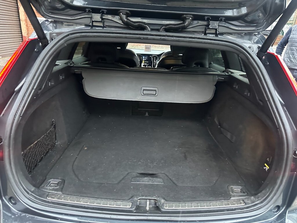 Used Volvo V60 2019 for sale - 76820968: Photo 21