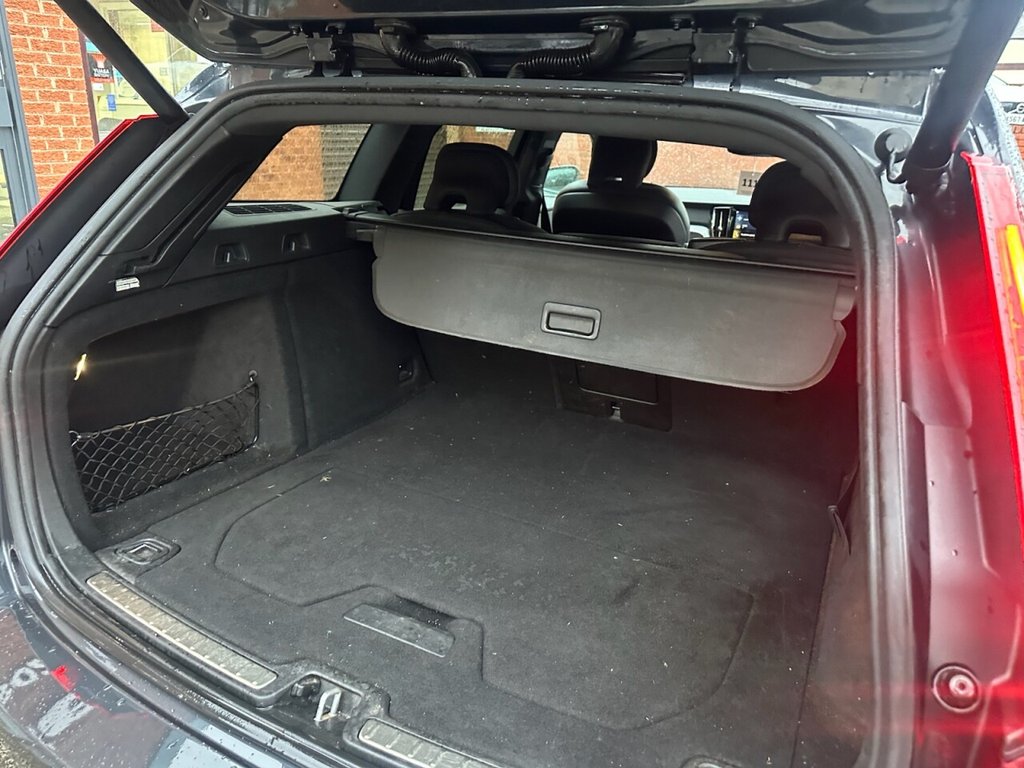 Used Volvo V60 2019 for sale - 76820968: Photo 22