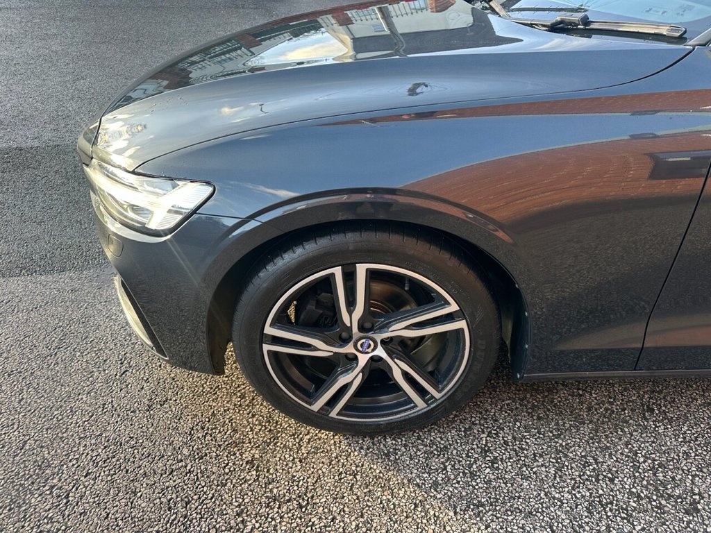 Used Volvo V60 2019 for sale - 76820968: Photo 39