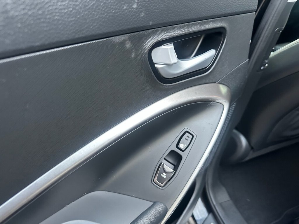 Used Hyundai Santa Fe 2016 for sale - 76792046: Photo 38