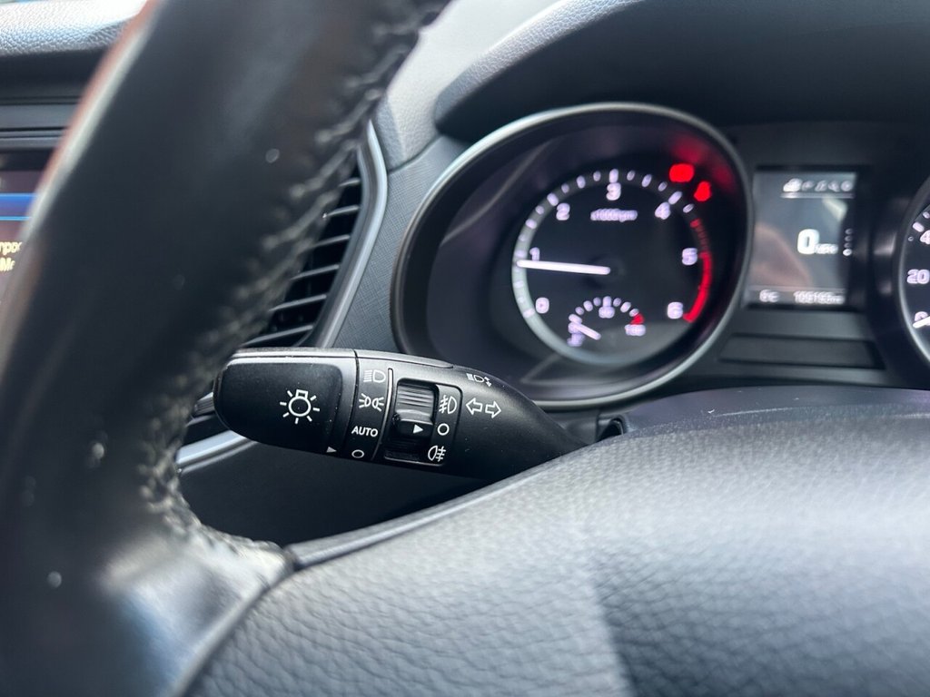 Used Hyundai Santa Fe 2016 for sale - 76792046: Photo 41