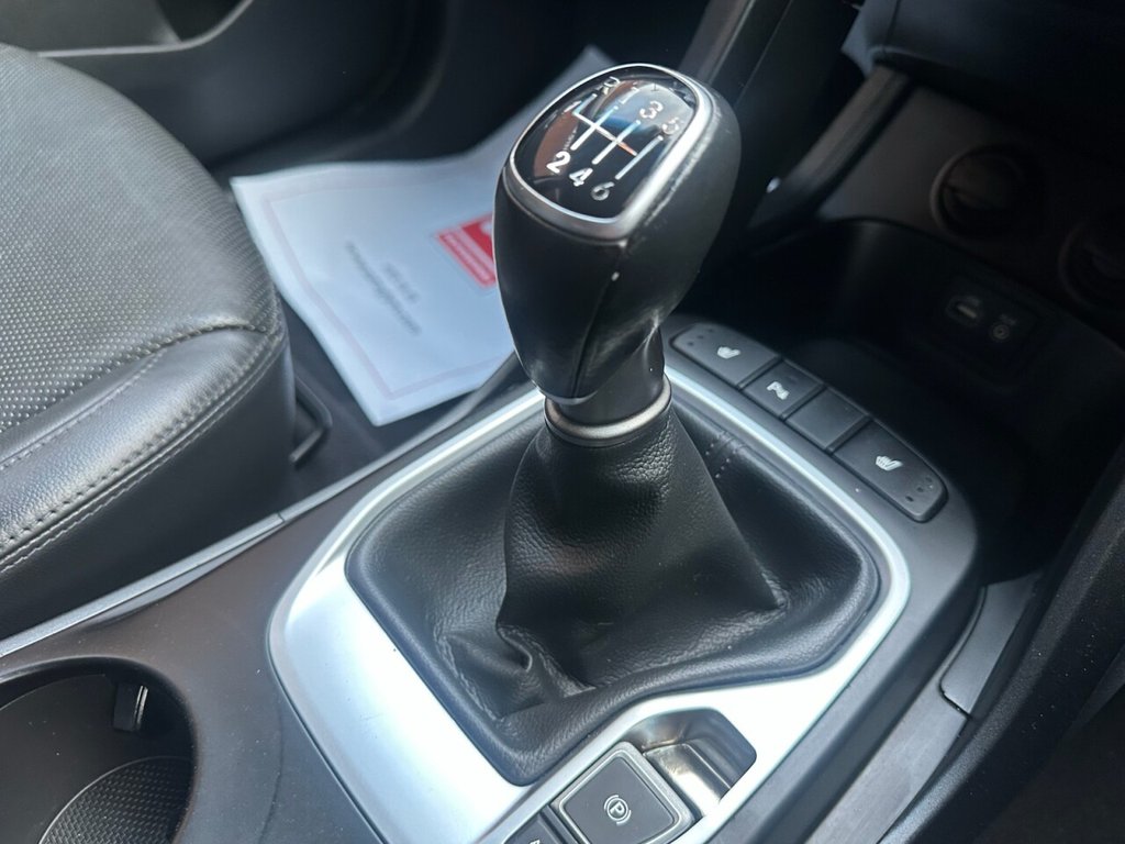 Used Hyundai Santa Fe 2016 for sale - 76792046: Photo 45