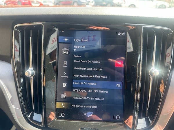 Used Volvo V60 Cross Country 2019 for sale - 74714724: Photo 11