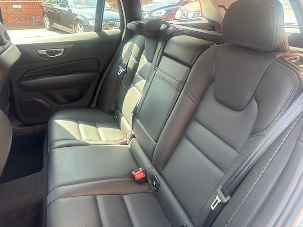 Used Volvo V60 Cross Country 2019 for sale - 74714724: Photo 23