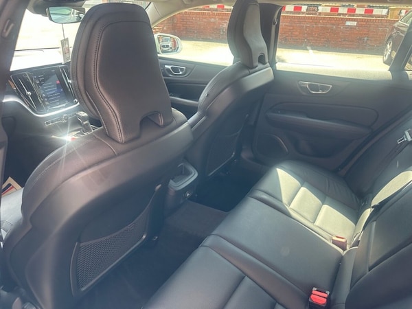 Used Volvo V60 Cross Country 2019 for sale - 74714724: Photo 24