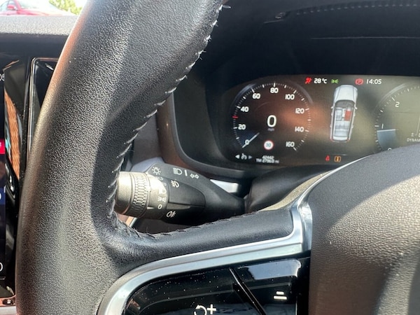 Used Volvo V60 Cross Country 2019 for sale - 74714724: Photo 38