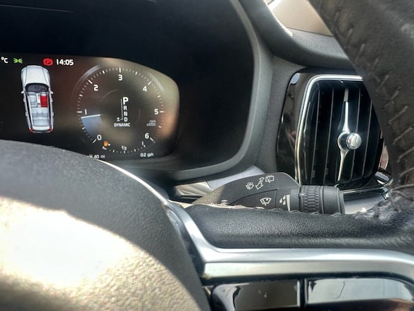 Used Volvo V60 Cross Country 2019 for sale - 74714724: Photo 41