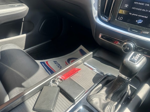 Used Volvo V60 Cross Country 2019 for sale - 74714724: Photo 43