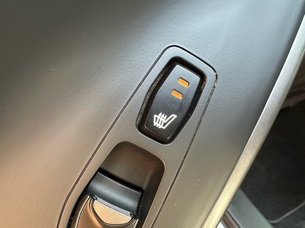 Used Hyundai Santa Fe 2016 for sale - 76406918: Photo 19