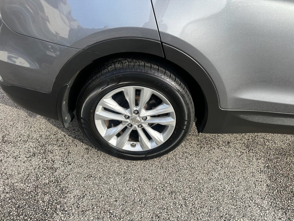 Used Hyundai Santa Fe 2016 for sale - 76406918: Photo 8