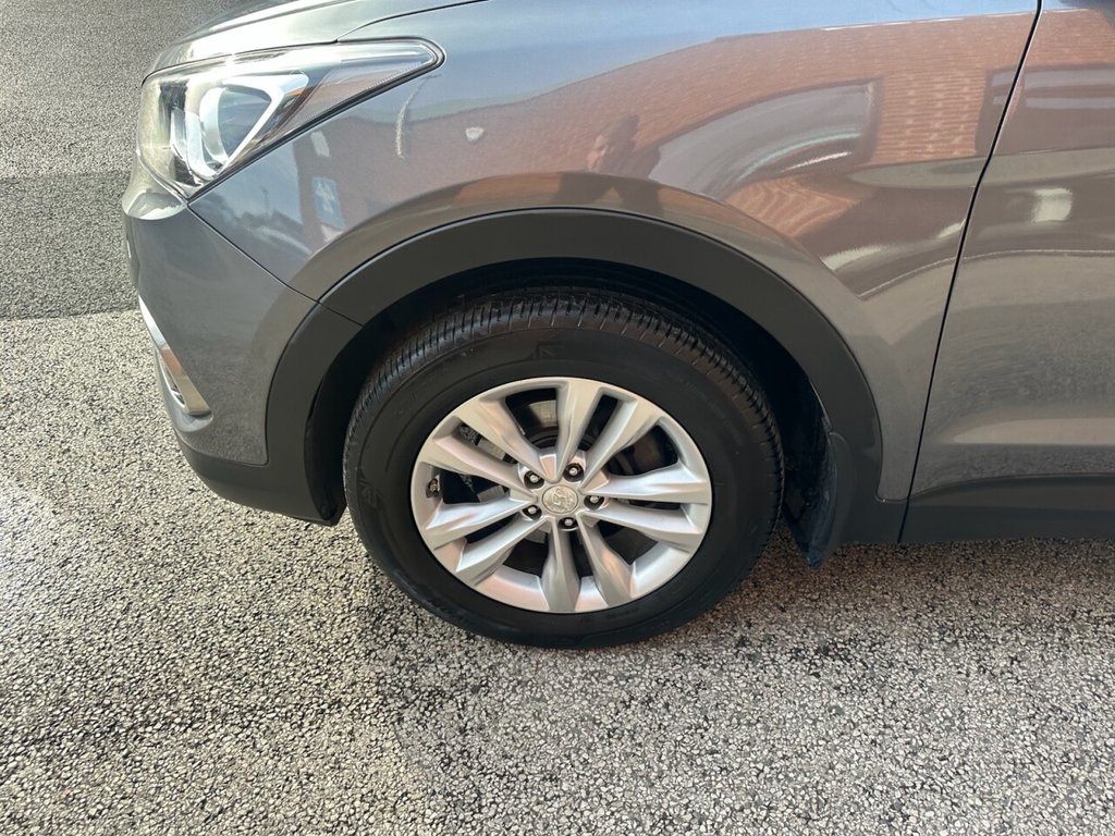 Used Hyundai Santa Fe 2016 for sale - 76406918: Photo 9