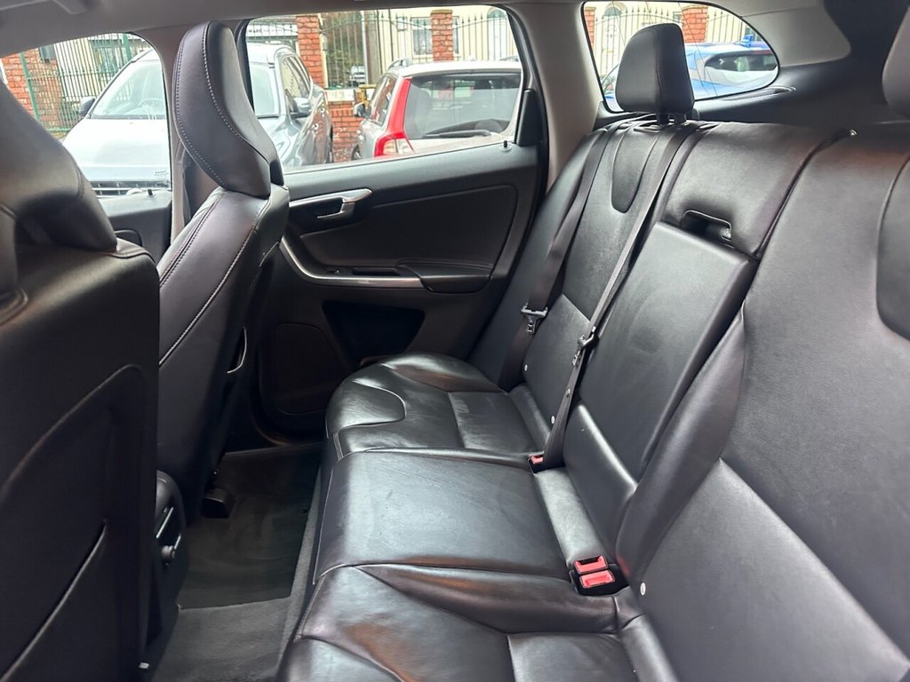 Used Volvo XC60 2015 for sale - 77642154: Photo 16