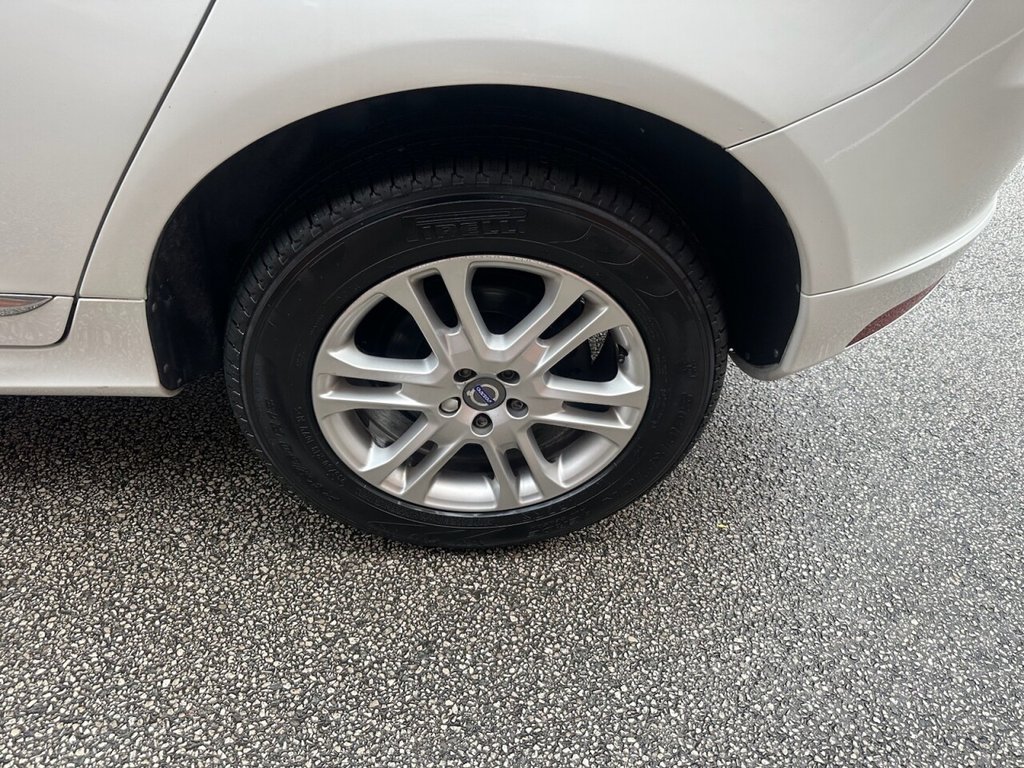 Used Volvo XC60 2015 for sale - 77642154: Photo 28