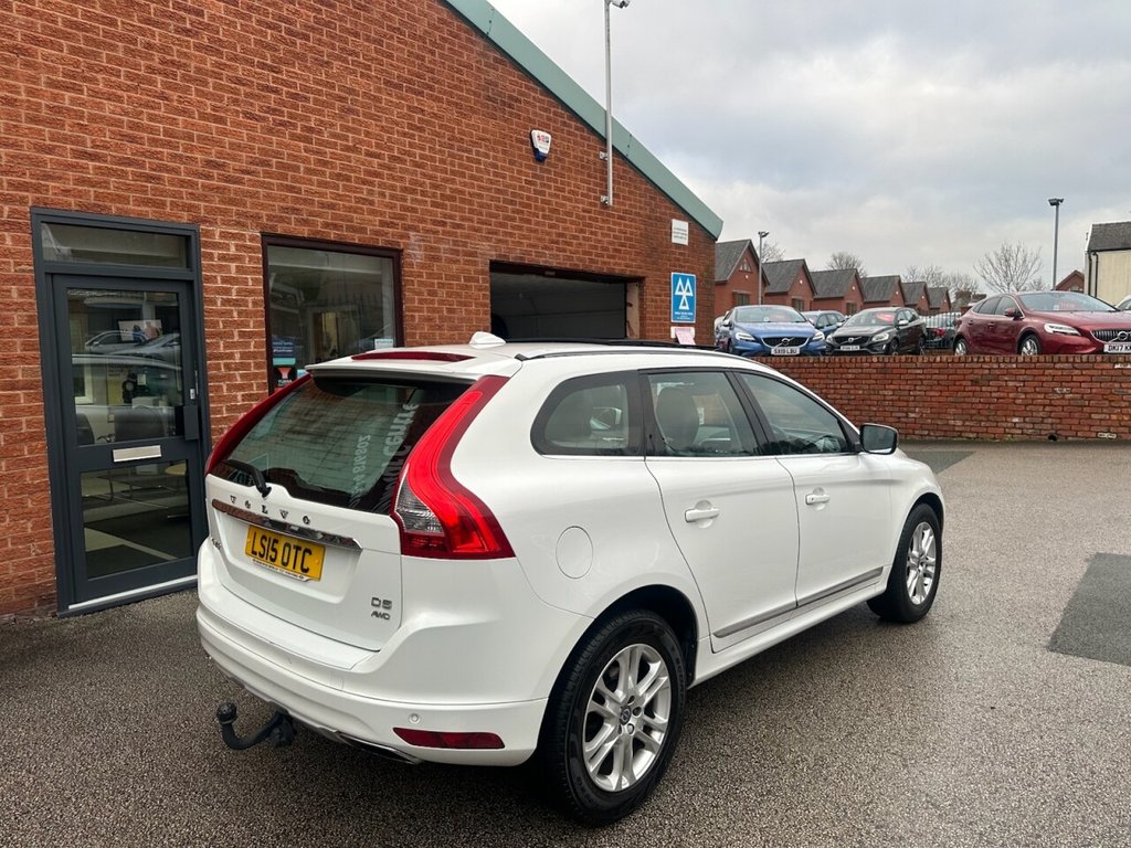 Used Volvo XC60 2015 for sale - 77642154: Photo 43