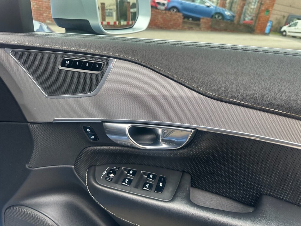 Used Volvo XC90 2018 for sale - 77978936: Photo 41