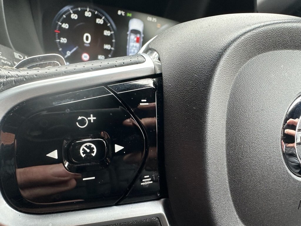 Used Volvo XC90 2018 for sale - 77978936: Photo 44