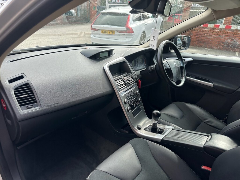 Used Volvo XC60 2009 for sale - 78096023: Photo 17