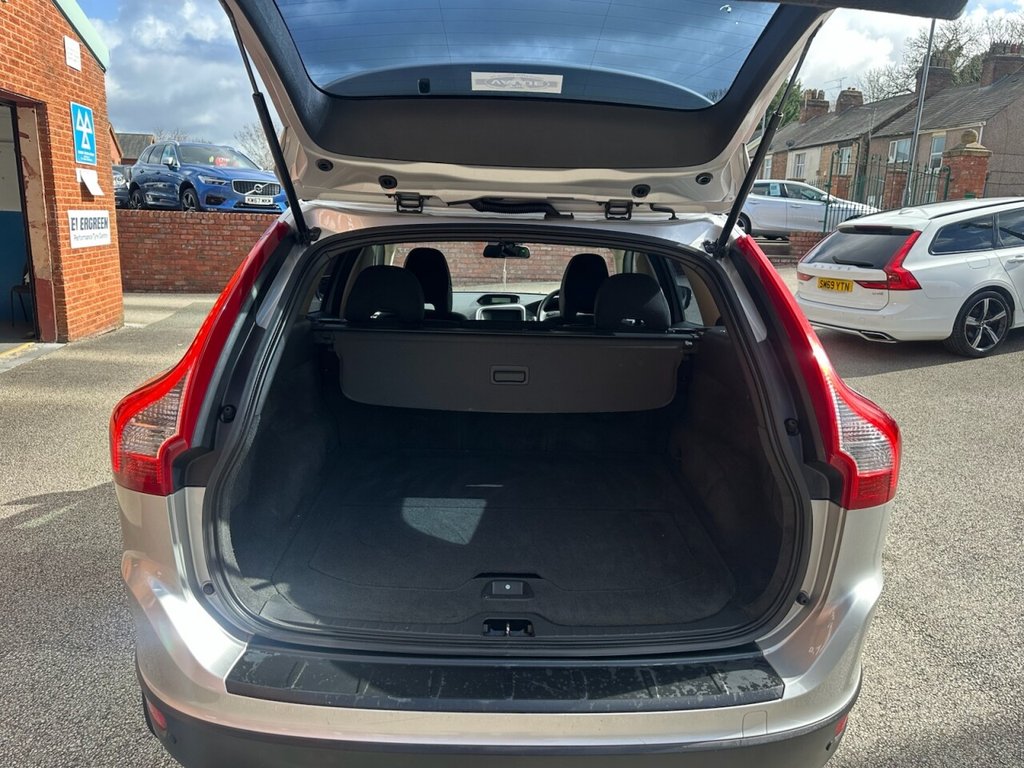 Used Volvo XC60 2009 for sale - 78096023: Photo 26