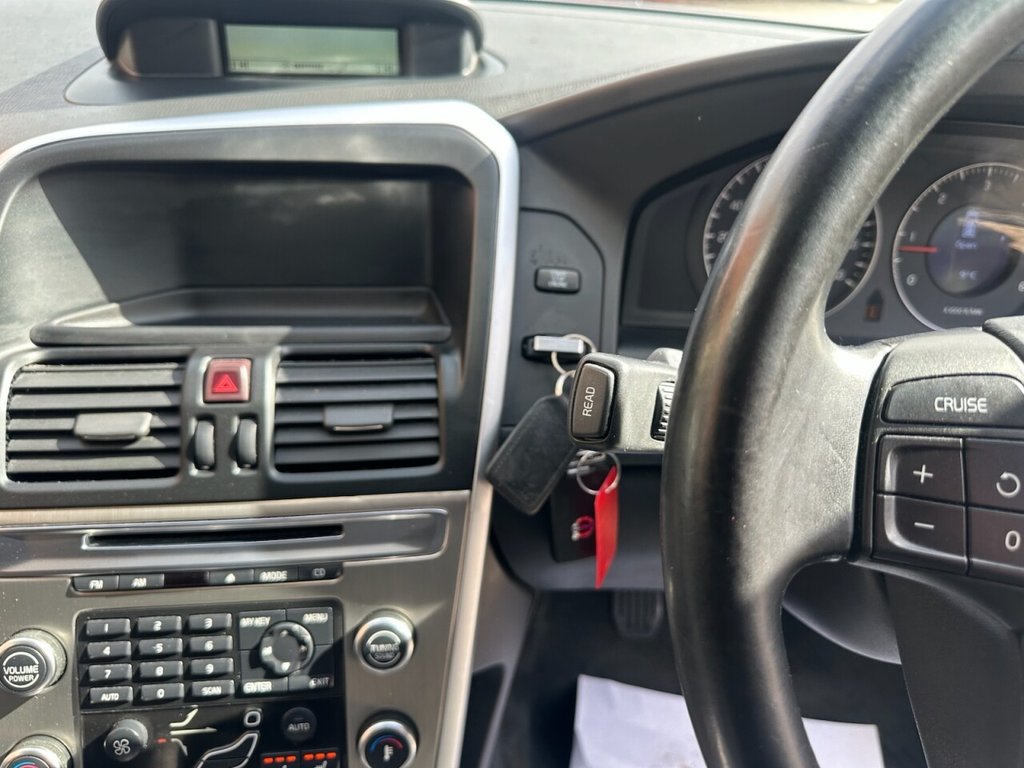 Used Volvo XC60 2009 for sale - 78096023: Photo 39